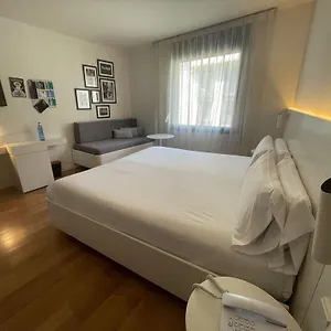 Hotell Pol & Grace