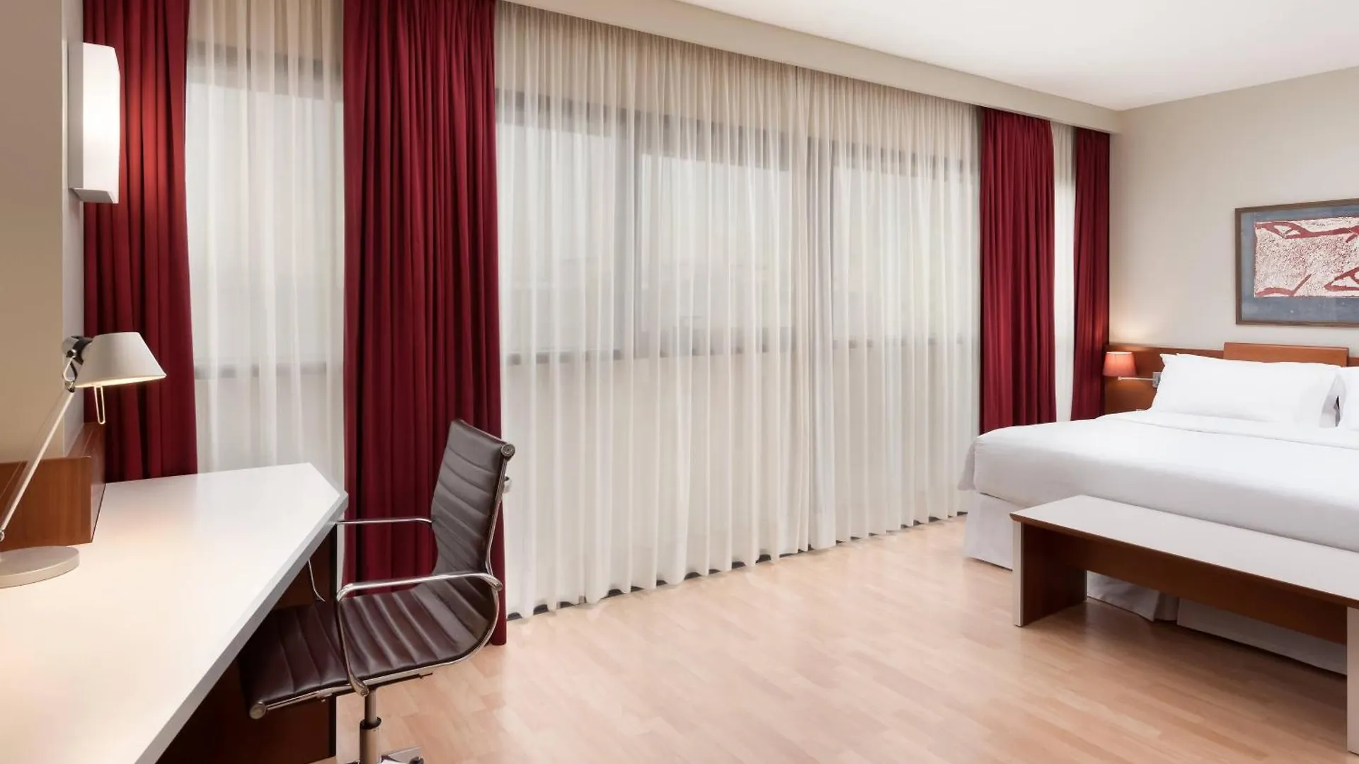 **** Hotel Four Points By Sheraton Barcelona Diagonal Hiszpania